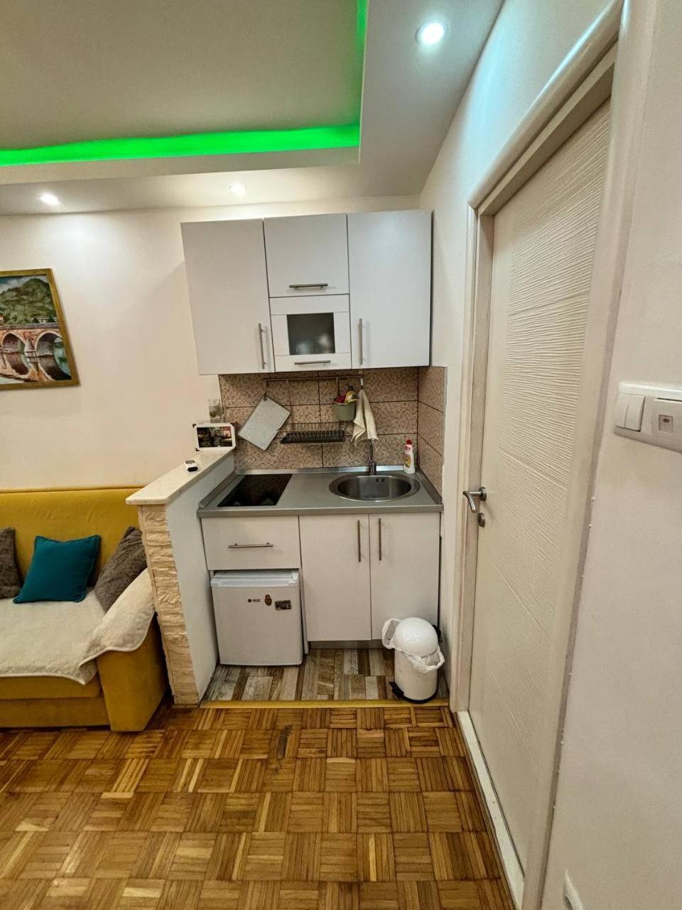 Apartment M วิเชกราด ภายนอก รูปภาพ